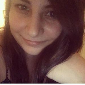 Meet your Posher, Ansley